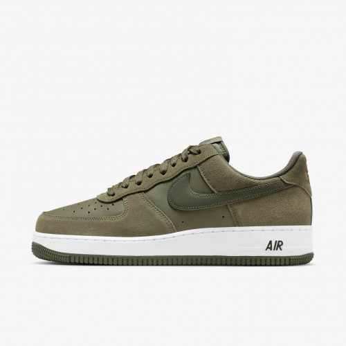 Nike Air Force 1 '07 LV8