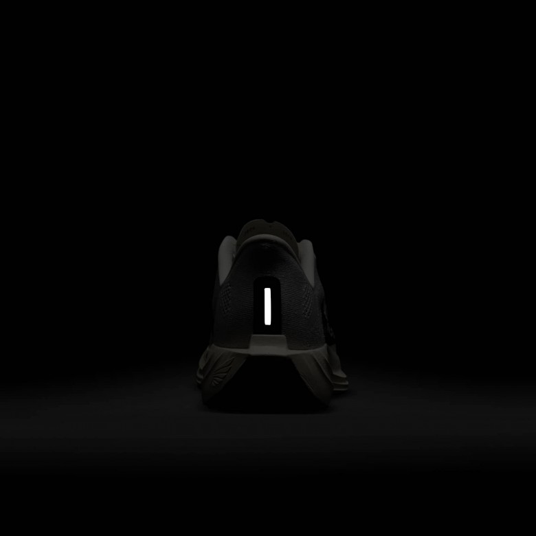 Nike Pegasus Plus Nike Pegasus Plus