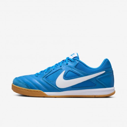 Nike Gato