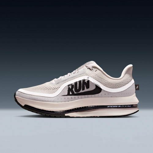 Nike Pegasus Premium