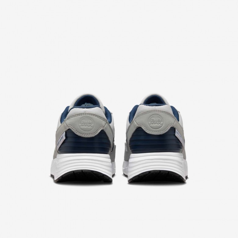 Nike College Air Max Verse (Penn State) Nike College Air Max Verse (Penn State)