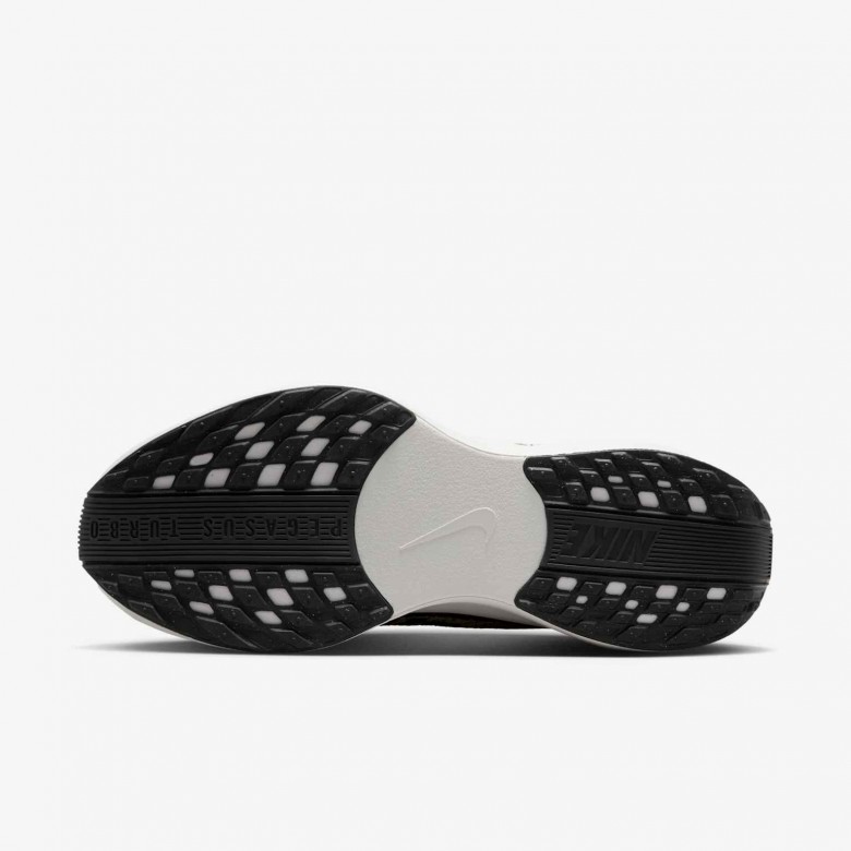 Nike Pegasus Plus Nike Pegasus Plus