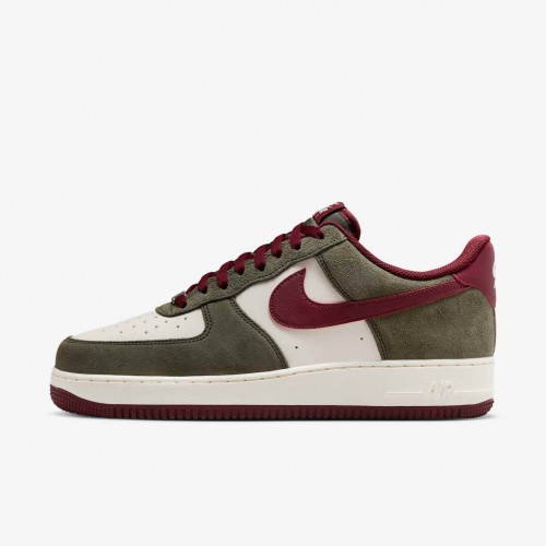 Nike Air Force 1 '07 LV8