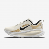 Nike Vomero 18 By
