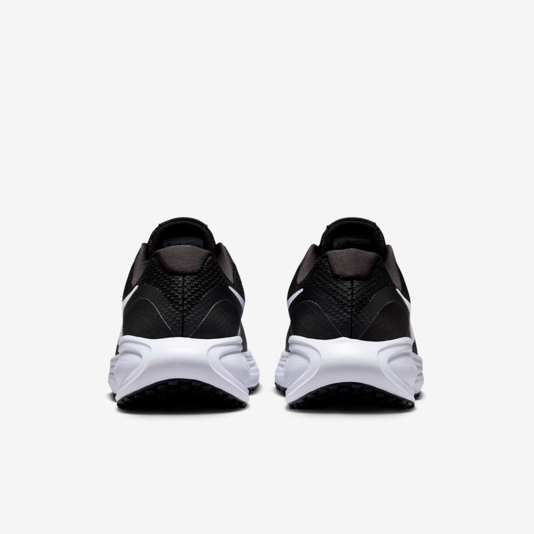 Nike Revolution 8 Nike Revolution 8