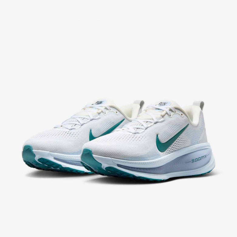 Nike Vomero 18 Nike Vomero 18